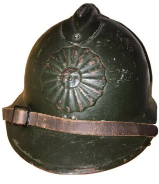 Peruvian Army Adrian Helmet Badge Pin Visto Cap Hat