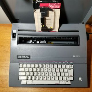 Smith Corona SL 470 Electric Typewriter w/ Cover,  Correction tape 2