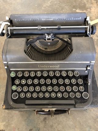 Barn Find Vintage Underwood Universal Typewriter With Case