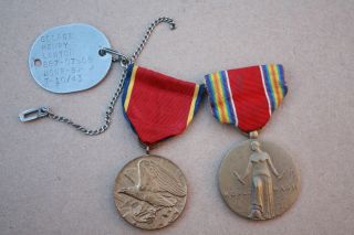 Wwii 1943 Us Navy Reserve Dog Tag Usnr Medal & Wwii Us Victory Medal On Chain
