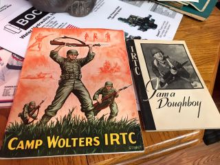 Wwii Booklet 1944 Irtc I Am A Doughboy Book 21 Pvt.  Signatures Camp Wolters Texas