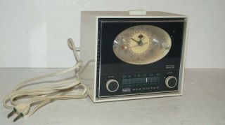 Vintage Rca Victor Usa Electric Solid State Alarm Clock Radio Model Rhd25j Gray