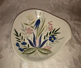 Vintage 1950’s Red Wing Pottery Country Garden 9 Inch Serving Bowl Dish