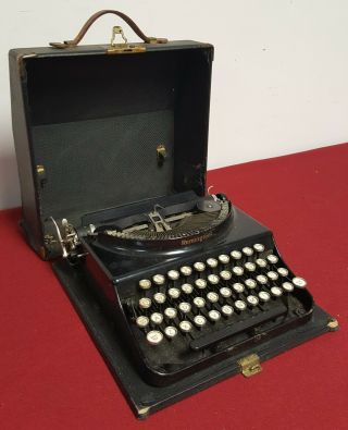 Rare Vintage 1929 Remington No 3 Portable Typewriter Art Deco W Case