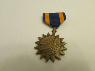 Us Army Air Medal - Eagle Lightning Bolt Medal - Pin Back
