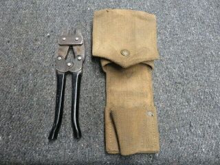 Wwii British Army Wire Cutters W/ Carrier - - Dated 1945/1942