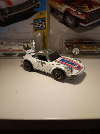 Vintage Hot Wheels Redline P - 911 White Porsche Rare