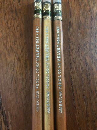 Vintage American Pencil Co Ny Velvet No 2 557 Three With Pencil Box Brown