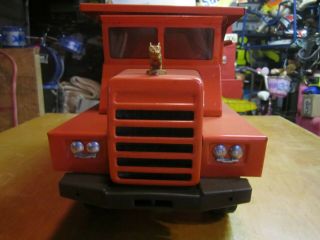 Buddy L Mack hydraulic dump truck w/ bulldog hood ornament. 5