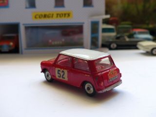 Corgi Toys Gift Set 38 Monte Carlo 1965 6