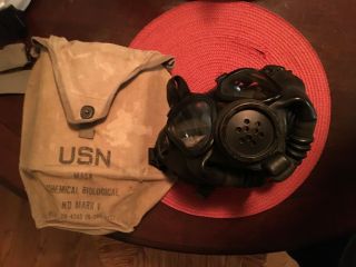 Ww2 Usn Gas Mask In With Mismatched Bag Also In Good Shape