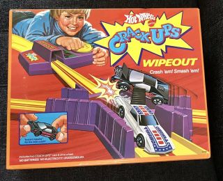 Vintage 1983 Hot Wheels Crack Ups Wipeout Set Track Mattel Rare