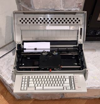 Vintage IBM Wheelwriter 5 Electric Typewriter Type 674X (11 Keys Don’t Fire) 3