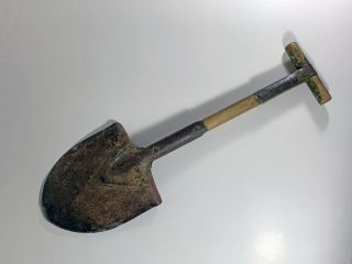 Vintage WW2 T - Handle Trench Shovel 2