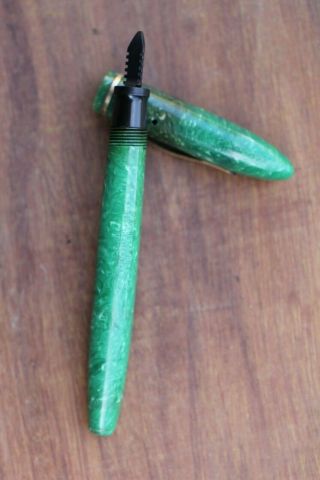 Vintage Sheaffer Balance Green Jade Fountain Pen