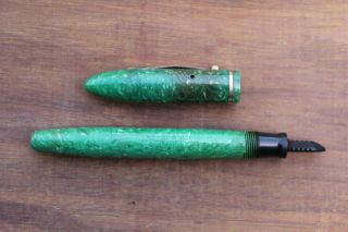 Vintage Sheaffer Balance Green Jade Fountain Pen 3