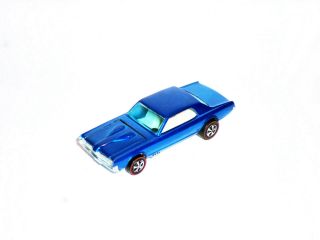 Redline Hot Wheels Chrome - Royal Blue Custom Cougar Nm,  To - White Interior