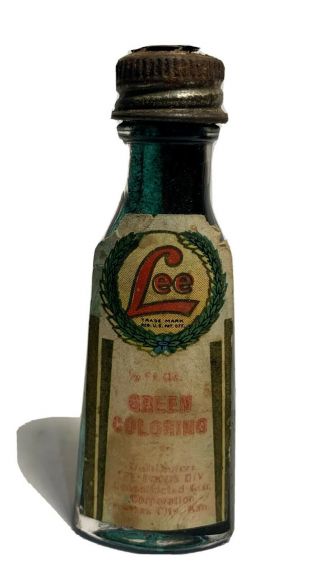 Vtg H.  D.  Lee Mercantile Green Food Coloring Bottle W/ Label