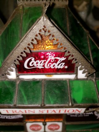 The Coca Cola Stained Glass TRAIN STATION Franklin 1997 Lighted House 3