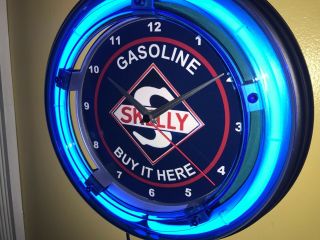 Skelly Oil Gas Service Station Garage Man Cave Advertising Neon Clock Sign