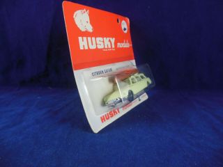 Husky Models no.  2 Citroen Safari with Detachable Boat in Pale Primrose Yellow 3