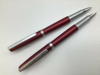 Rotring Freeway Set Of Fountain Pen & Rollerball Red & Matte Silver