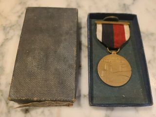 Wwii Us Army Of Occupation Medal Japan Bar And Ribbon Box 1945
