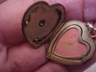 Vintage WWII Sweetheart LOCKET Necklace U.  S.  Army Goldtone Empty Heart Jewelry 3