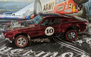 Hot Wheels Redline Boss Hoss Mustang Collectors Club 1:24 Scale 1 Of 2000 Mattel