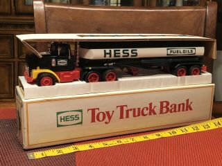 Vintage 1984 Hess Fuel Oil Tanker Truck Bank NIB 2