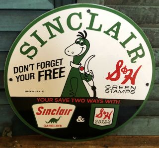 Vintage 1967 Sinclair Dino Don’t Forget S&h Green Stamps Gas Oil Porcelain Sign