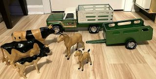 Vintage 1970s Nylint Farms Pressed Steel Green Truck And Trailer W/5 Animals