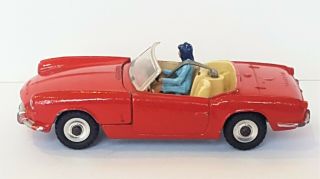 Dinky Toys No 114 Triumph Spitfire Red,  Driver Model