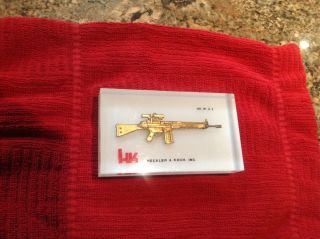 Heckler & Koch Inc Paperweight Hk 91 A - 2 Measures Approx 2.  75 X 4.  5 Inches