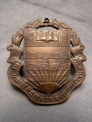Canadian Officer Training Corps - University Of British Columbia Wwii Cap Badge