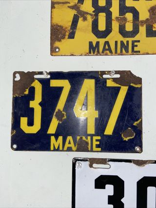 Maine License Plate 1913 Porcelain 3737 4 Digit Me Yellow Blue