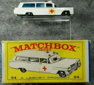 " Matchbox " Series 54 A Lesney Product S & S Cadillac Ambulance Made In England