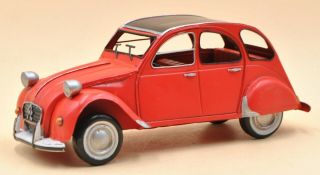 Vintage Daiya Citroen 2cv Tin Toy Car Friction 2 - Tone Red 4 - Door Sedan Gift