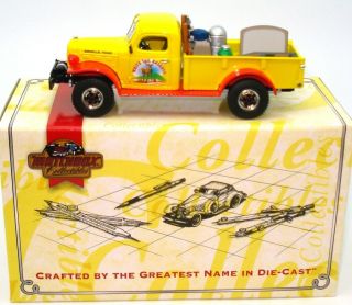 1:43 1946 Dodge Power Wagon Truck Pick - Up White Tail Reserve - Boxed