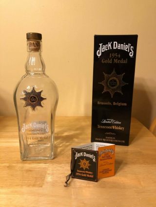 1954 Gold Medal Jack Daniels Special Limited Edition Bottle/box/cork/tag