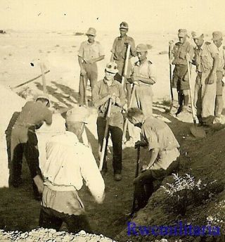 Best Wehrmacht Afrika Korps Troops In Desert Digging In; El - Alamein,  1942