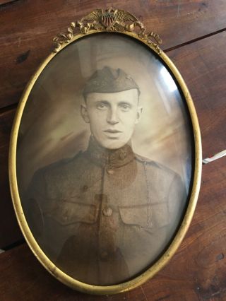 Wwii Military Us Army Soldier Oval Metal Framed Portrait Photo,  Antique Vintage