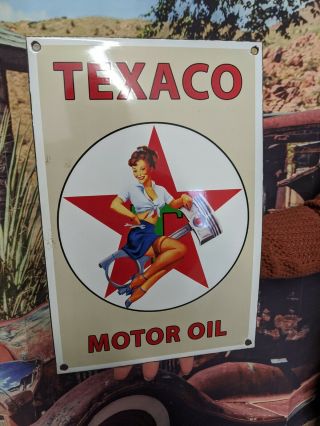 Vintage Old Texaco Motor Oil Porcelain Gas Station Pump Advertising Metal Sign