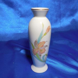 Vintage - Orchid Mist Bud Vase By Otagiri - Marked Japan