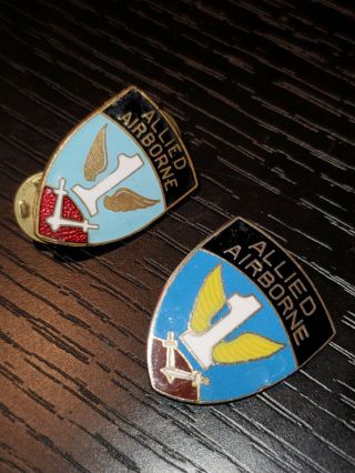 Wwii Us Army 1st Airborne Command Badge Di Crest X2