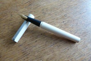 Vintage Osmiroid Cream Fountain Pen With Rolatip Medium Soft Nib