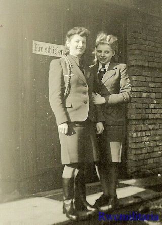 Rare Pair Female Luftwaffe Blitzmädel Helferin Girls By Sign On Building
