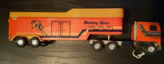Ertl Kenworth Mustang Mover Truck And Horse Trailer 3202 Pressed Steel