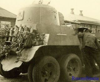 Tin Can German Soldier W/ Abandoned Russian Ba - 10 Armored Car On Street