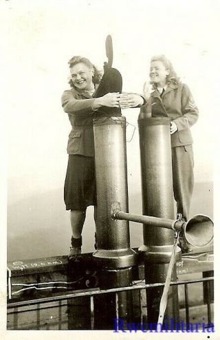 RARE Female Luftwaffe Helferin Blitzmädel Girls Posed w/ Steam Whistle 2
